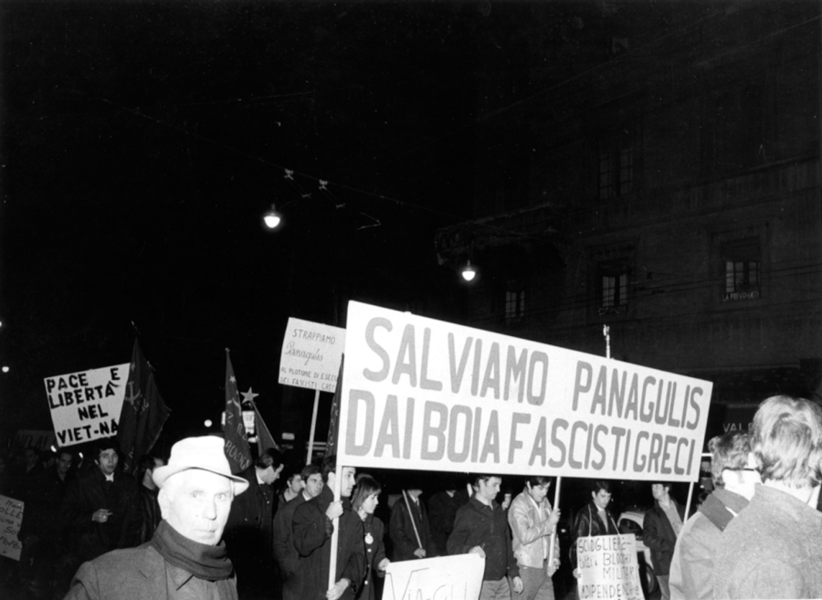 Manifestazione a favore degli esuli greci
19/11/1968 (Fondazione Gramsci Emilia-Romagna)